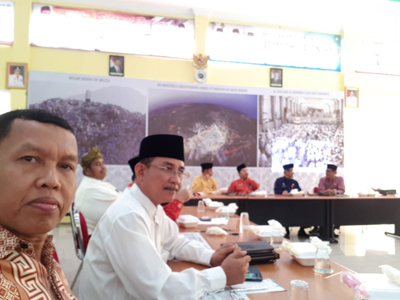 Sekda Rohil Hadiri Rapat Evaluasi Pemberangkatan dan Pemulangan Jamaah Haji